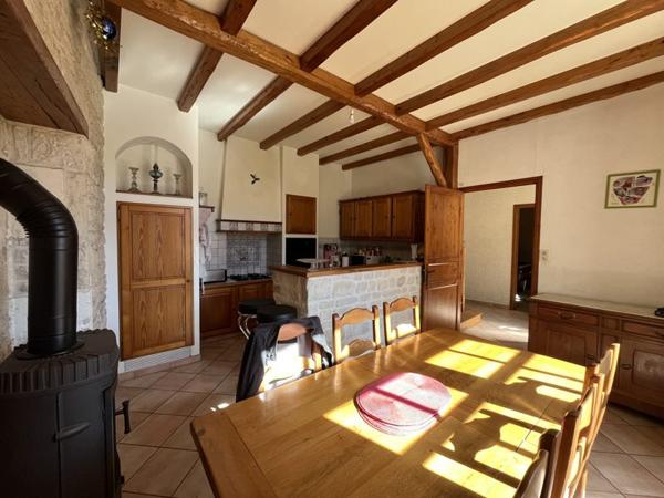Maison à vendre |  Aigre |  5 pièces | 130 m²