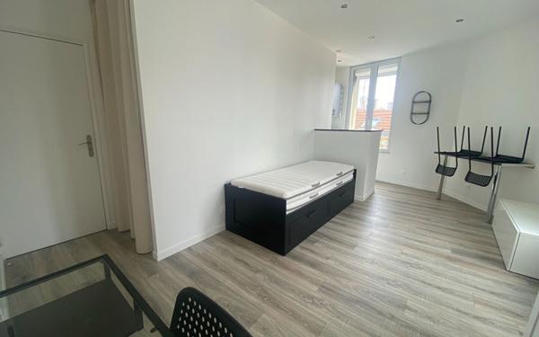 Appartement à louer    1 pièce •  Reims