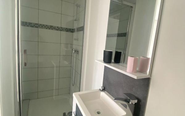 Appartement à louer    1 pièce •  Reims