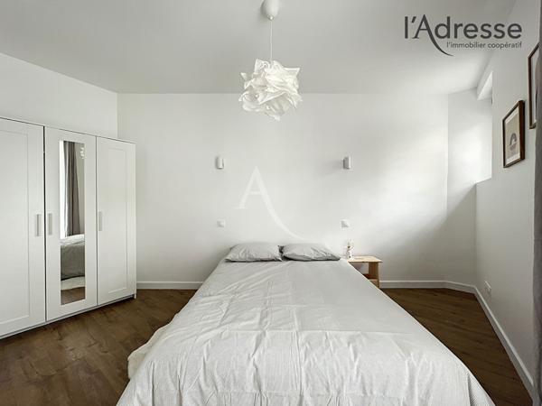 PUTEAUX/ Appartement 2 pièces 32 m² Meublé ++