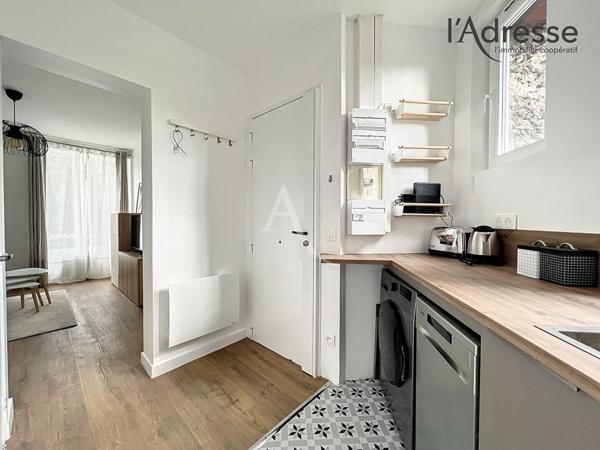 PUTEAUX/ Appartement 2 pièces 32 m² Meublé ++