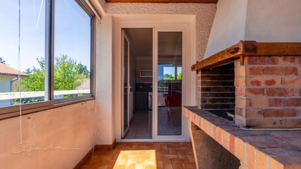 Appartement à vendre 3 pièces LESCAR (64) Jardin de 268m2 Parking et garage