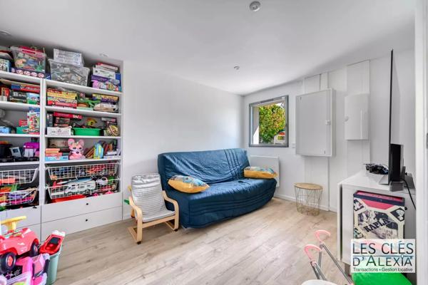 SAINT-DIDIER-AU-MONT-D’OR — SOMPTUEUSE MAISON CONTEMPORAINE AVEC PISCINE | 203 m² | TERRAIN 2 134 m²