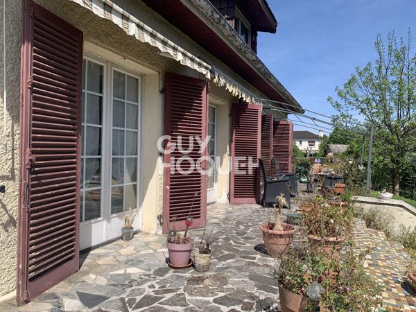 MAISON À VENDRE DE 4 PIÈCES DE 143,00 M²