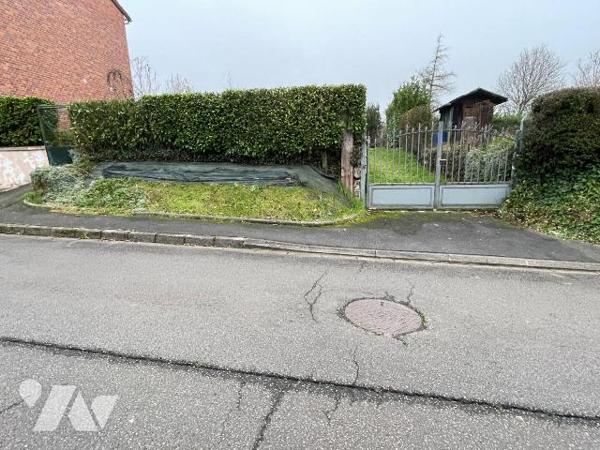 A VENDRE - ST-POL-SUR-TERNOISE- PARCELLES DE TERRAIN A BÂTIR - Pas-de-Calais - 650m²  14m de fa...
