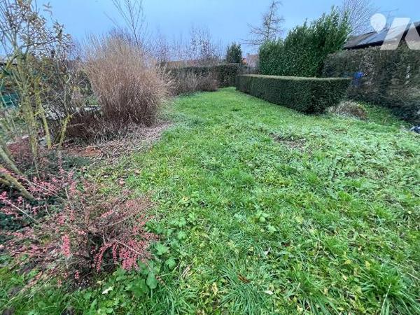 A VENDRE - ST-POL-SUR-TERNOISE- PARCELLES DE TERRAIN A BÂTIR - Pas-de-Calais - 650m²  14m de fa...