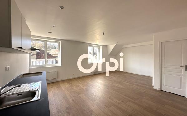 Appartement à louer    3 pièces •  Belleu