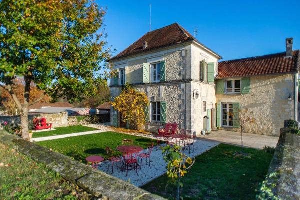 Prestigieux domaine équestre situé sur 41 hectares avec un lac