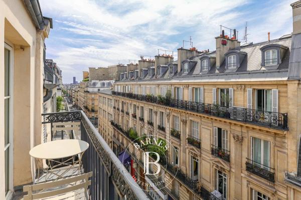 Paris 9ème, Appartement 2 Chambres -  67 m² à vendre