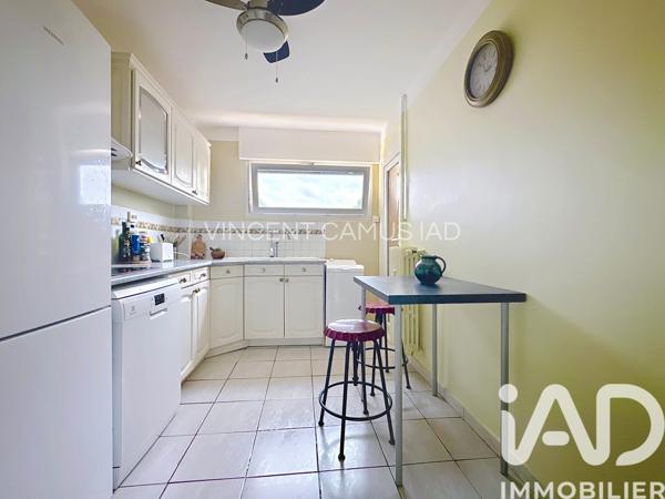Appartement à vendre 4 pièces 75 m² Sanary-sur-Mer