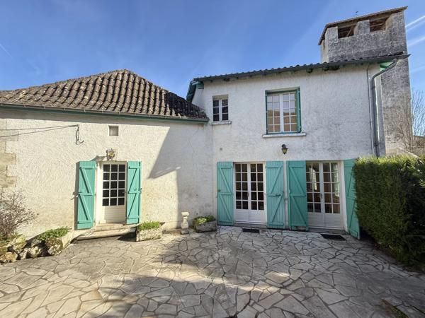 Maison de village avec beaucoup de potentiel