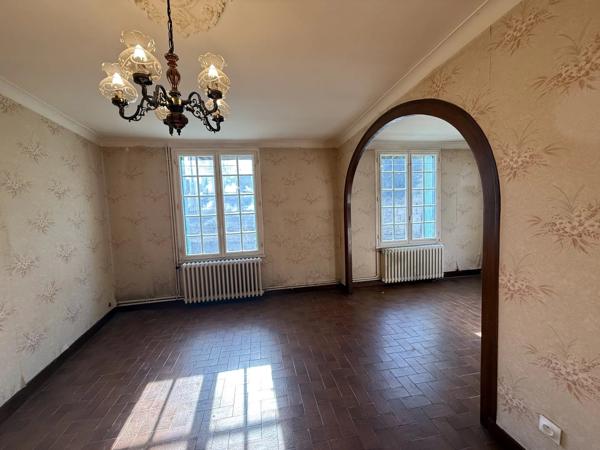 Maison de village avec beaucoup de potentiel