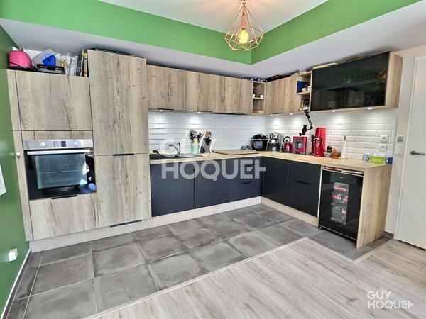 À VENDRE 4 PIÈCES + 2 BALCONS + PARKING SOUS-SOL