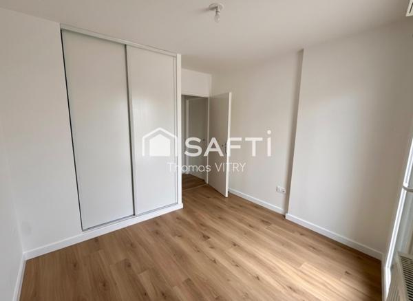 Appartement lumineux avec grande terrasse à Bondy