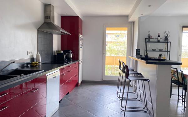 Appartement à vendre    4 pièces • 83 m2 Lormont