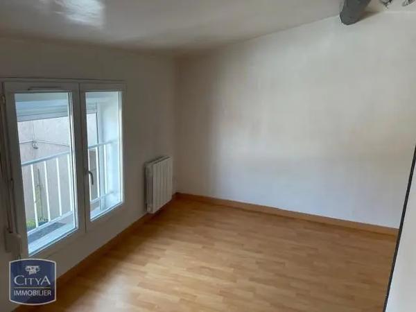 Appartement à louer 2 pièces 28.02m² Reims (51100)