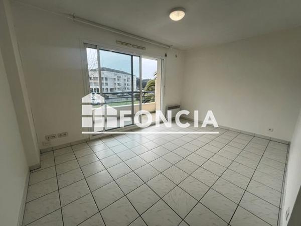 Location Studio 22.6 m² - 2 MAIL PIERRE MENDES FRANCE Pessac 33600