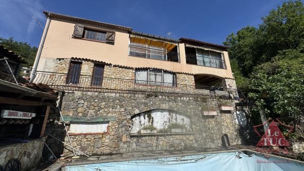 Villa individuelle avec piscine et vue dégagée – Bar-sur-Loup Le Bar-sur-Loup (06620)