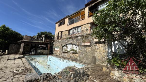 Villa individuelle avec piscine et vue dégagée – Bar-sur-Loup Le Bar-sur-Loup (06620)
