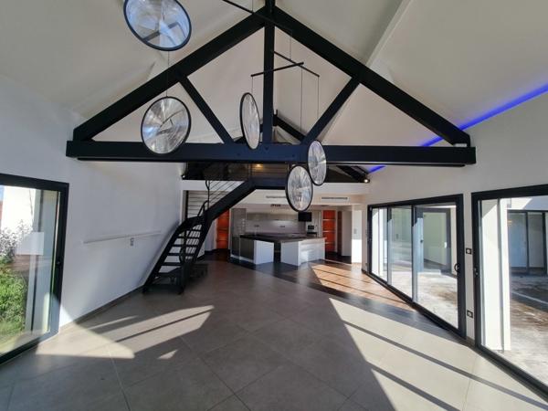 Maison à vendre |                                       Artiguelouve |                                        7 pièces  |  192 m²