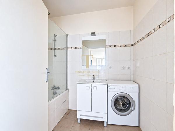 ✨ À louer à Narbonne ! Charmant T3 de plus de 61 m², lumineux, climatisé et à deux pas du centre-ville.