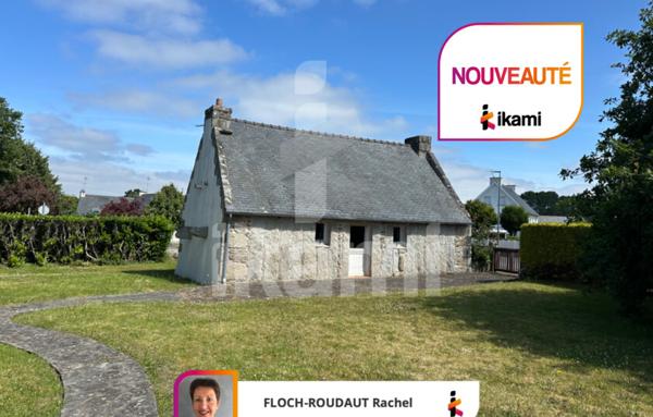 Exceptionnelle maison en pierres debout au centre de Trégunc