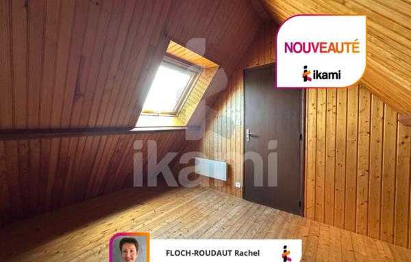 Exceptionnelle maison en pierres debout au centre de Trégunc