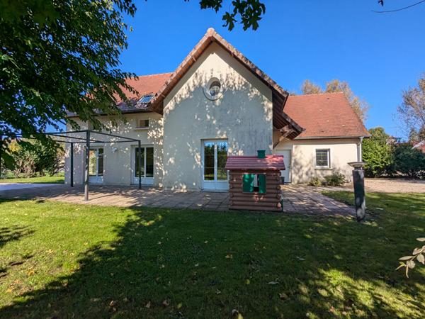 Maison Rouvres En Plaine 6 pièce(s) 169 m2