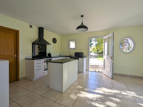 Maison Rouvres En Plaine 6 pièce(s) 169 m2