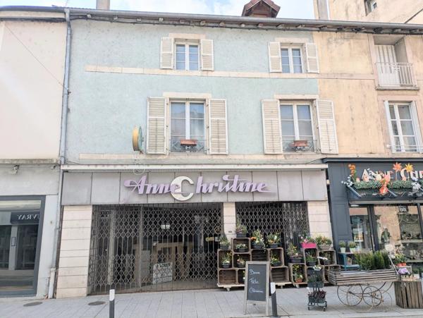 Vente Immeuble 7 pièces 195 m2 à Neufchâteau