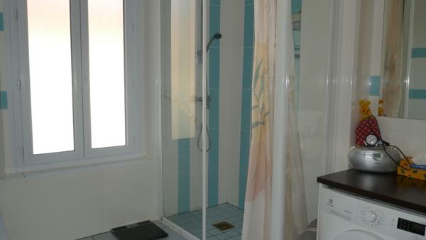 FAVERGES. APPARTEMENT DE 94.39M² AVEC CAVE ET GARAGE AU CENTRE VILLE