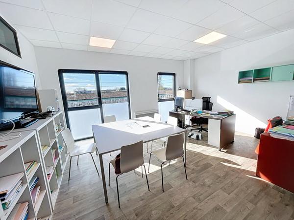 Local Commercial à SAINT-MALO, 35400 - 3 pièces 102m²