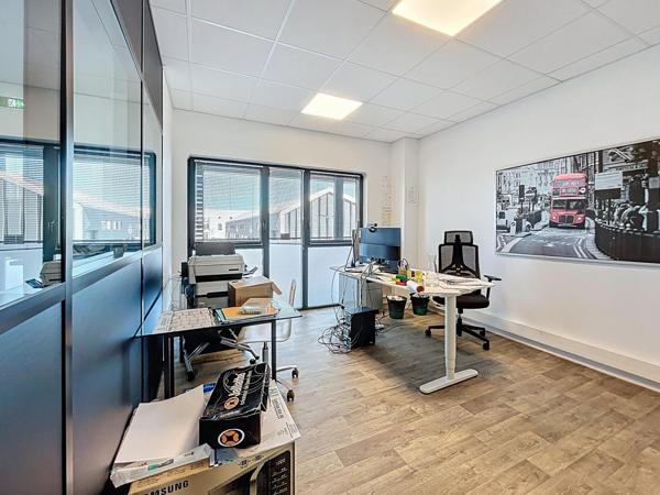 Local Commercial à SAINT-MALO, 35400 - 3 pièces 102m²