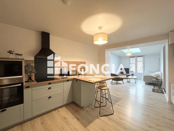 Location Appartement meublé 2 pièces 55.14 m² - 18 RUE NANTAISE Cholet 49300