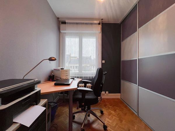 A VENDRE Maison à Angers - La Madeleine- Vie de plain pied-3 chambres