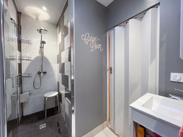 A VENDRE Maison à Angers - La Madeleine- Vie de plain pied-3 chambres