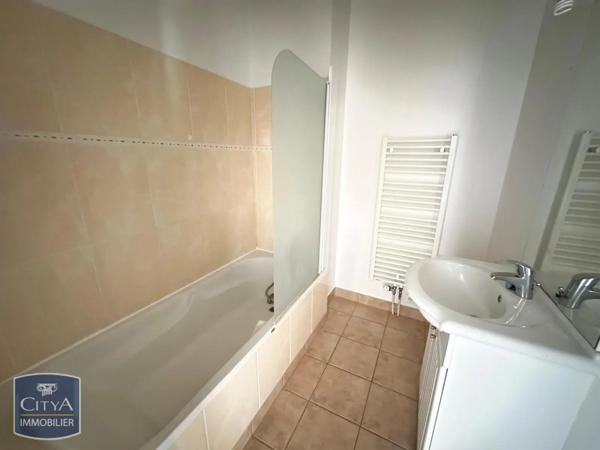 Appartement à louer 2 pièces 43.2m²