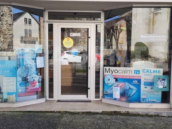 Fond de commerce St Pé de Bigorre 15 minutes de Lourdes et 30 minutes de Tarbes et Pau.