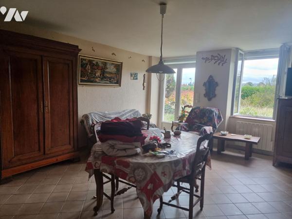 Maison en pierres LES LOGES-MARCHIS