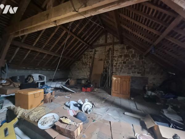 Maison en pierres LES LOGES-MARCHIS