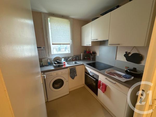 Appartement F3 à vendre  4 pièces - 63,68 m2 YZEURE - 03