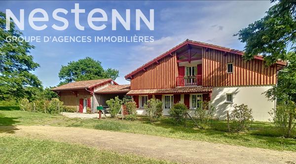 A vendre Maison 8 pièces 200m² et un appartement de 50m² sur terrain de 1500m²