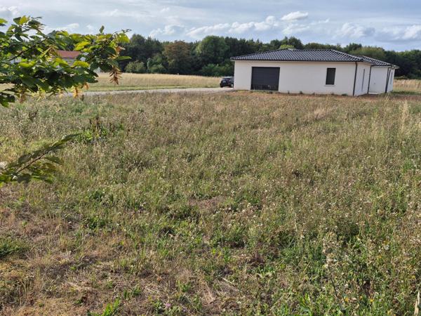 Terrain constructible 900m2