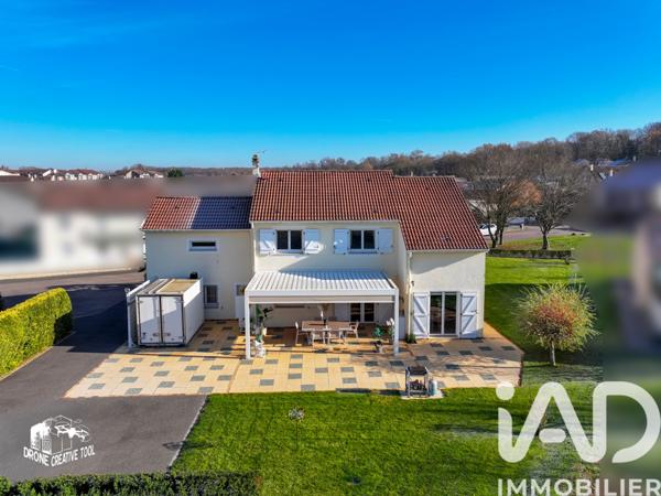 Maison à vendre 7 pièces 159 m² Saint-Julien-lès-Metz