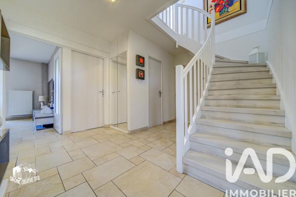 Maison à vendre 7 pièces 159 m² Saint-Julien-lès-Metz