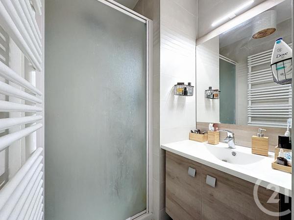 Appartement F4 à vendre  4 pièces - 97 m2 ROCQUENCOURT - 78