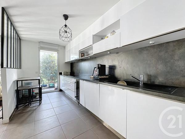 Appartement F4 à vendre  4 pièces - 97 m2 ROCQUENCOURT - 78