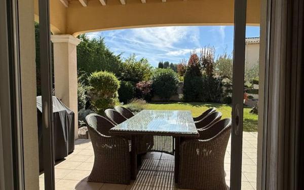 Maison à vendre    4 pièces •  Morières-lès-Avignon