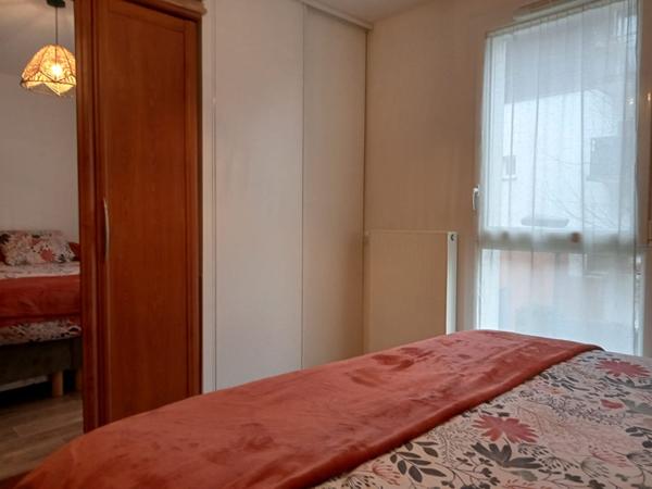 Appartement T3 avec terrasse situé à JAUX