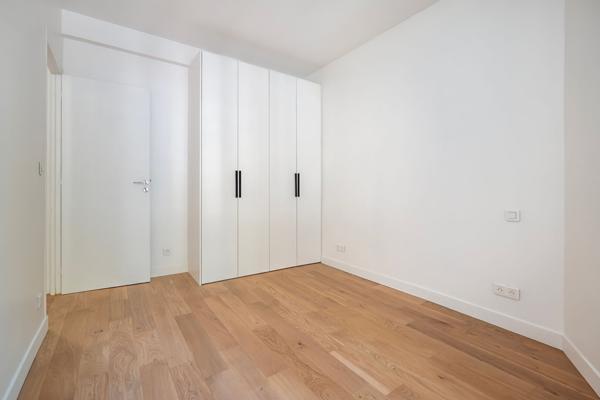 Appartement Paris 3 pièce(s) 43.86 m2
